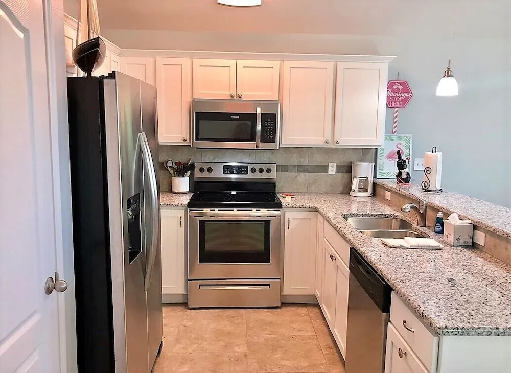 Flamingo Haven 3 Bedrooms 2 Bathrooms Home