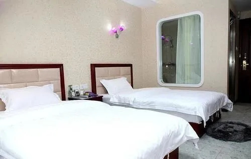 Xinyijia City Hotel