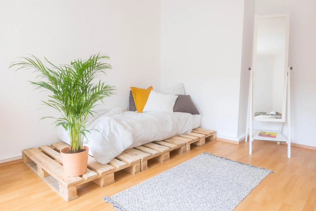 Große 3 Zimmer Wohnung mit Netflix in zentraler Lage