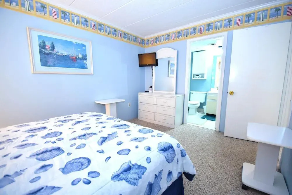 Harbour Island 302l 2 Bedroom Condo