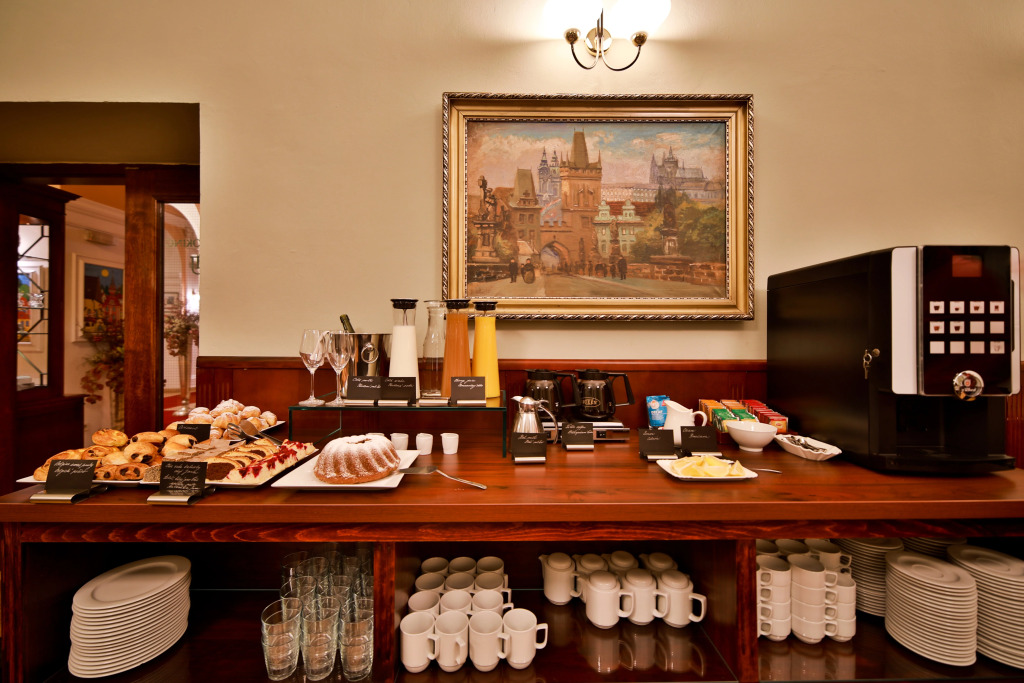 Hotel Julian