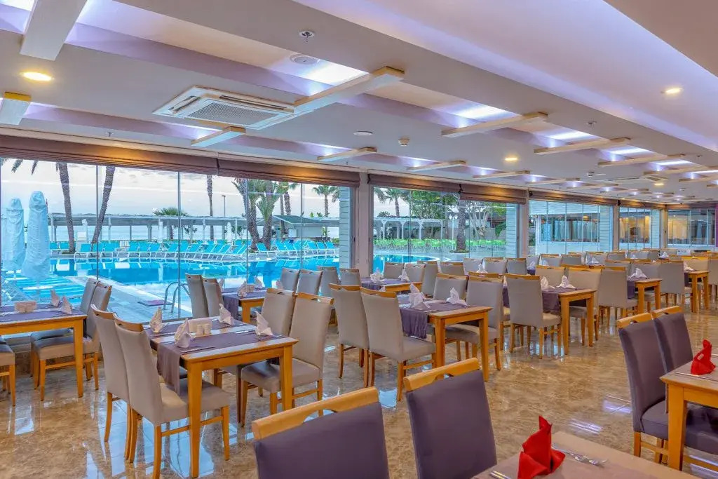 Sandy Beach Hotel - All Inclusive