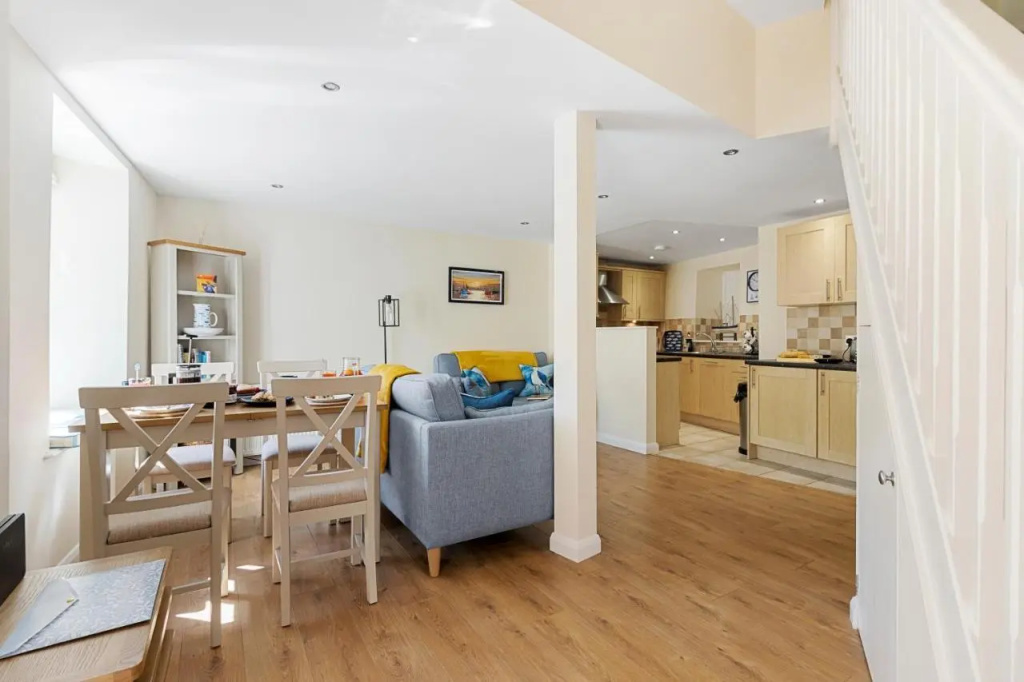 1 Old Mill Court