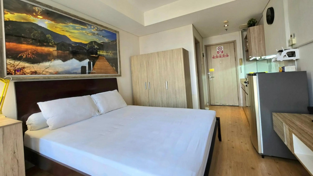 Studio17b Elpis Kemayoran Sunrise View Free Netflix, Disney Hotstar & PrimeVideo