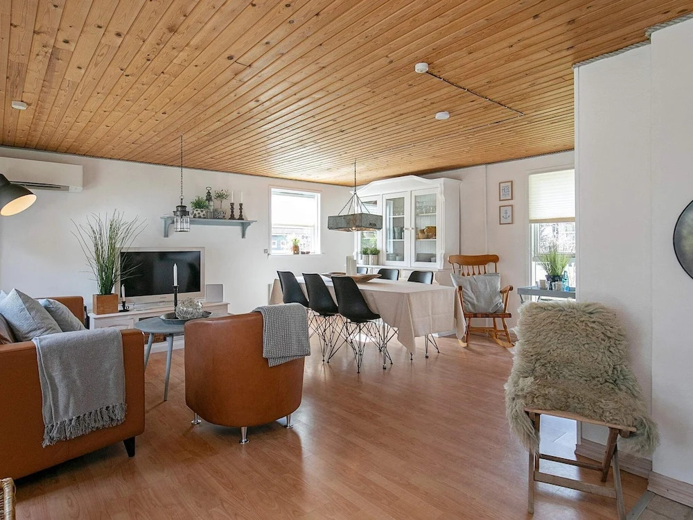 6 Person Holiday Home in Sæby
