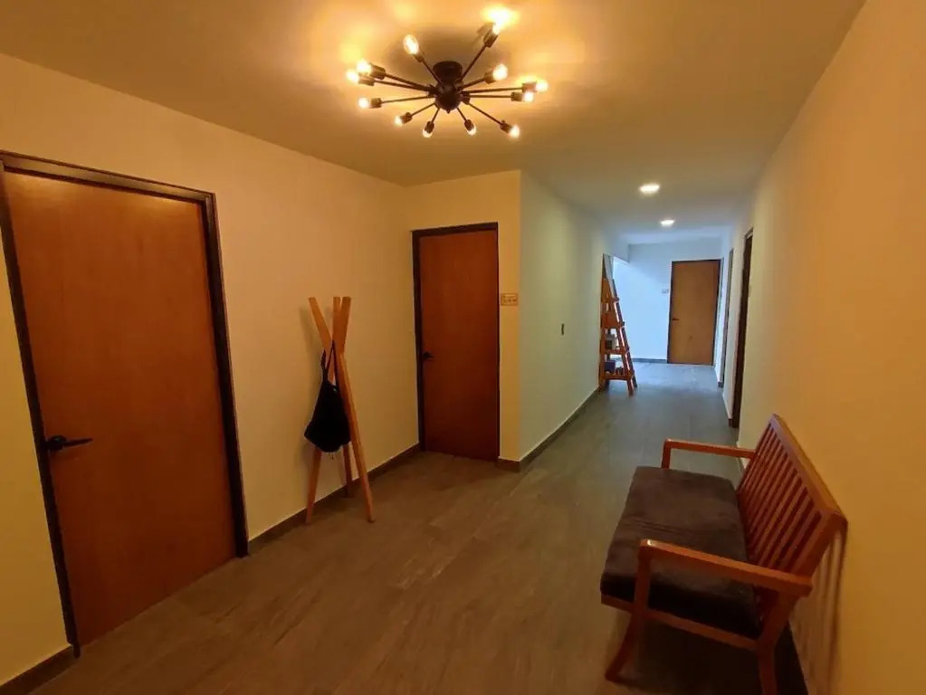 El salto de Camela Hostal