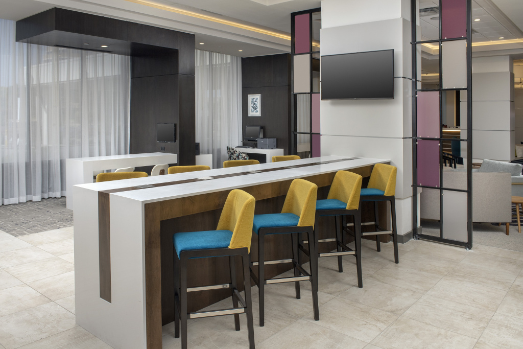 Crowne Plaza San Antonio Airport by IHG