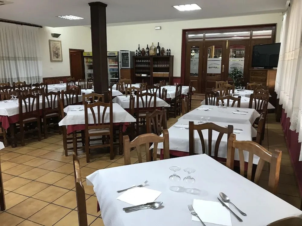 Hostal Restaurante Marino