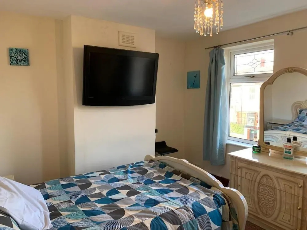 Busy Bee Guest House