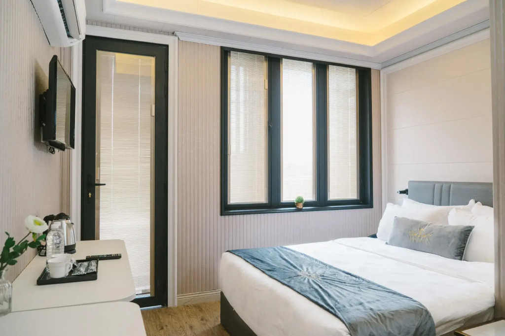 A&R Boutique Hotel