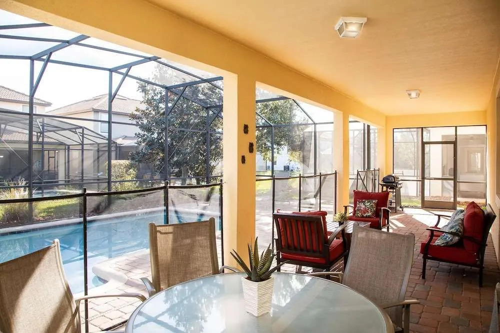 Summer Breeze Villa with Private Pool