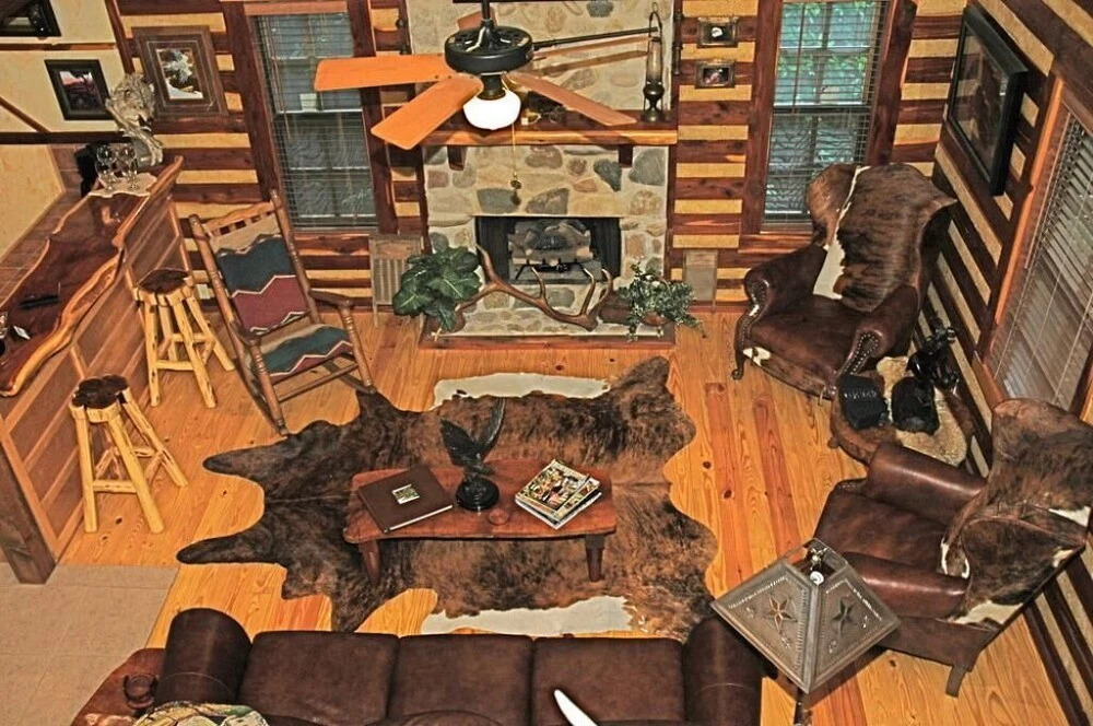 Southern Charm Lodging