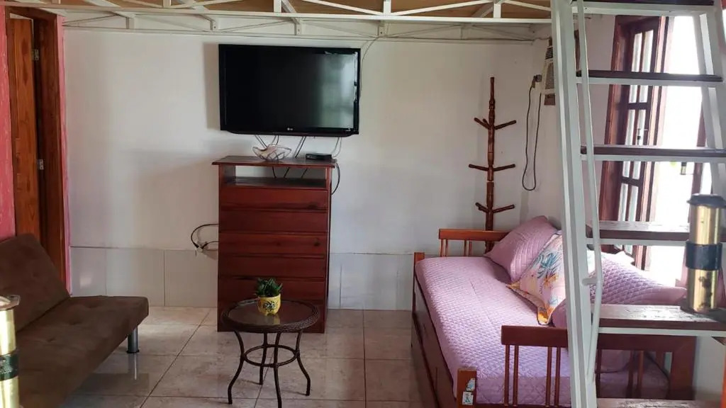 Casa da Dinda à 650m da praia de Itaúna