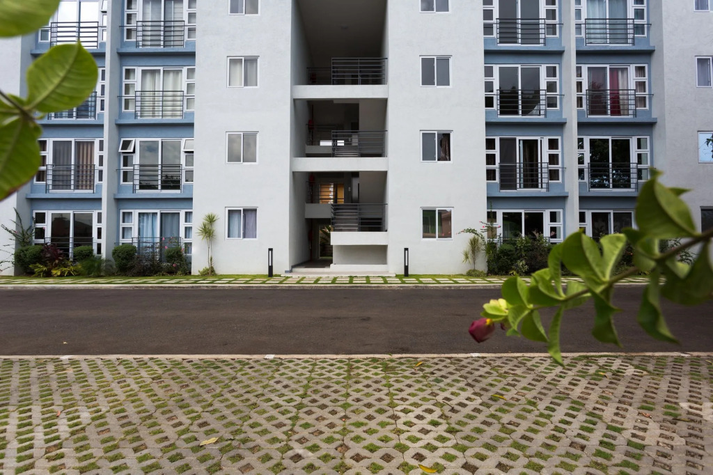Kingston Luxury Guest Apt at Sullivan