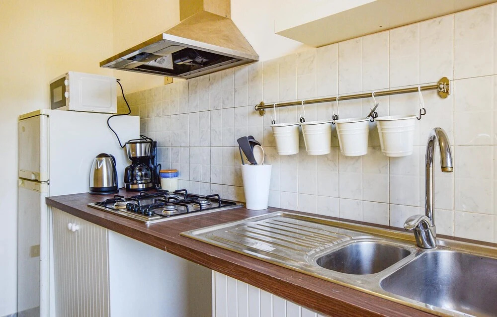 Beautiful Apartment in Viareggio With 2 Bedrooms and Wifi