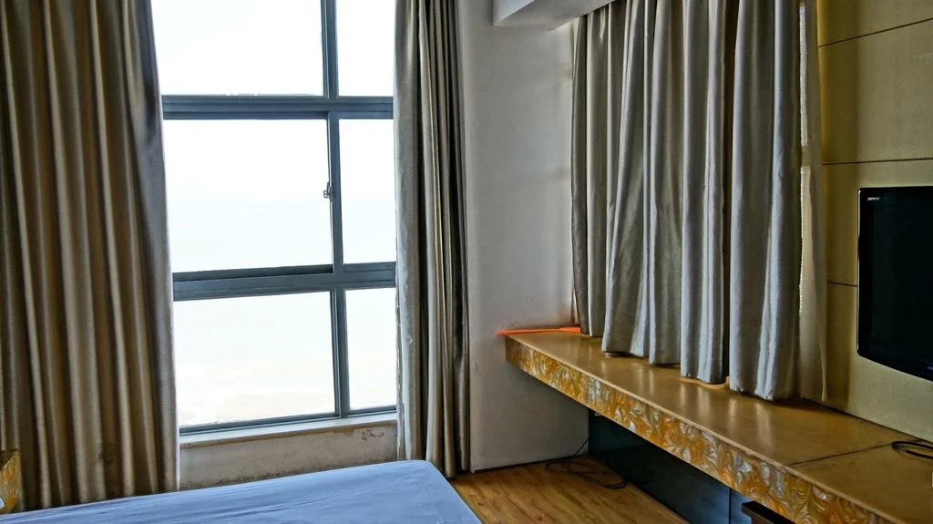 Liandao Tenglong Jujia Hotel