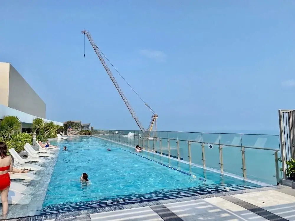 VIP THE SÓNG APARTMENT NEAR THE BEACH 5 STAR
