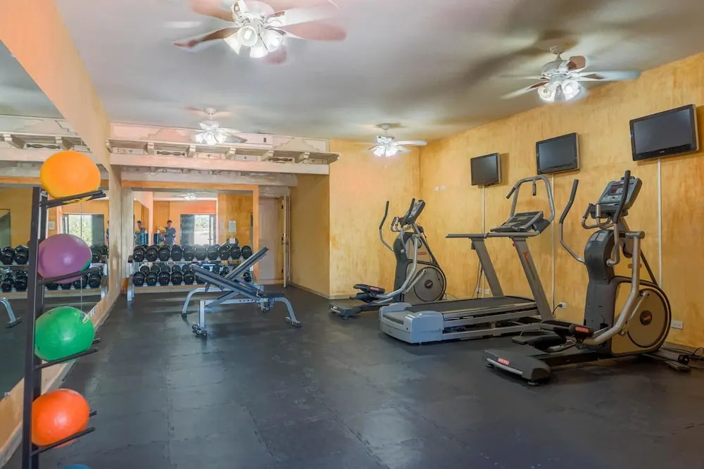 7BED Country Club 1 3 Bedroom Apartment By Senstay