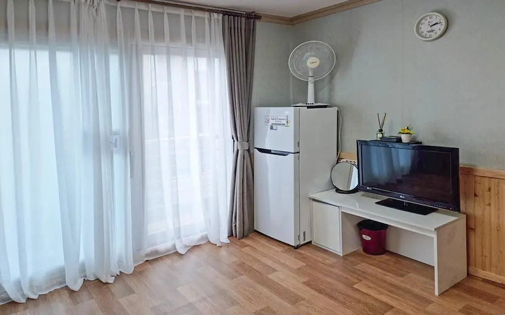 Yangyang Muhak Motel