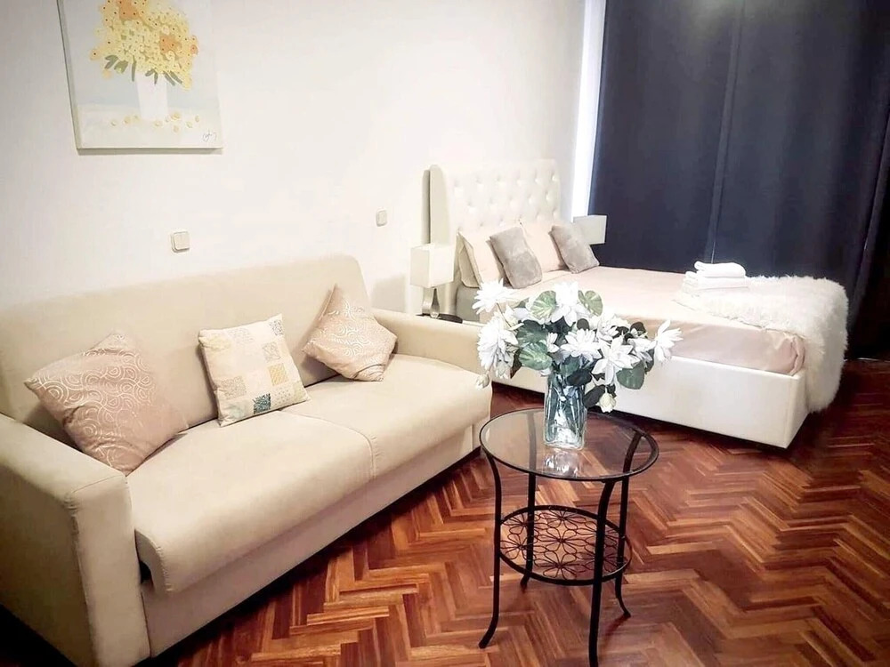 Studio in Madrid, With Wonderful City View and Wifi