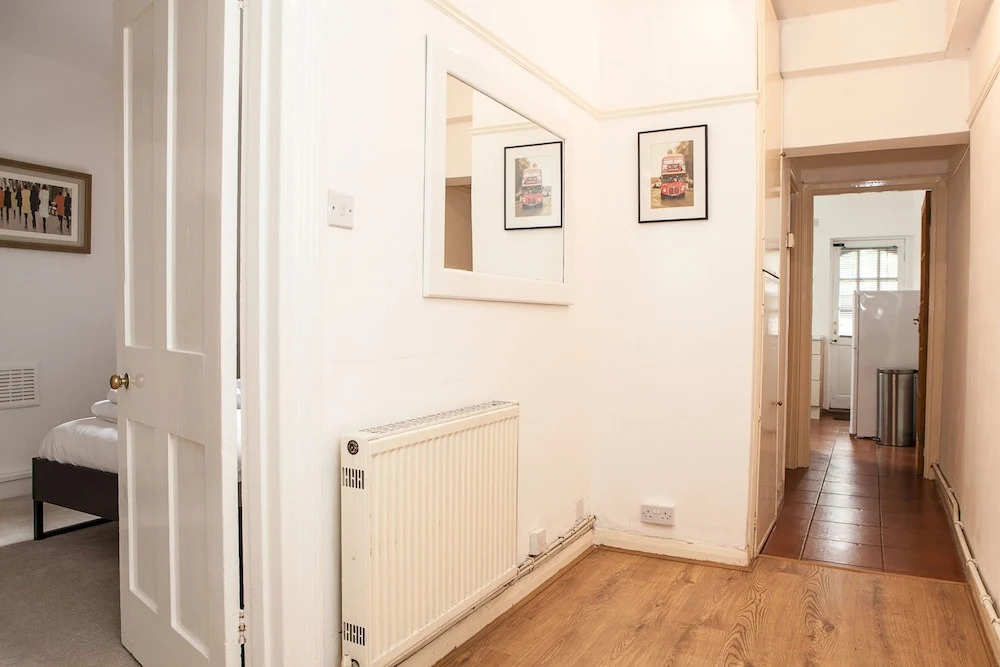 Lovely 1 Bed Self-Contained Flat in Greenwich