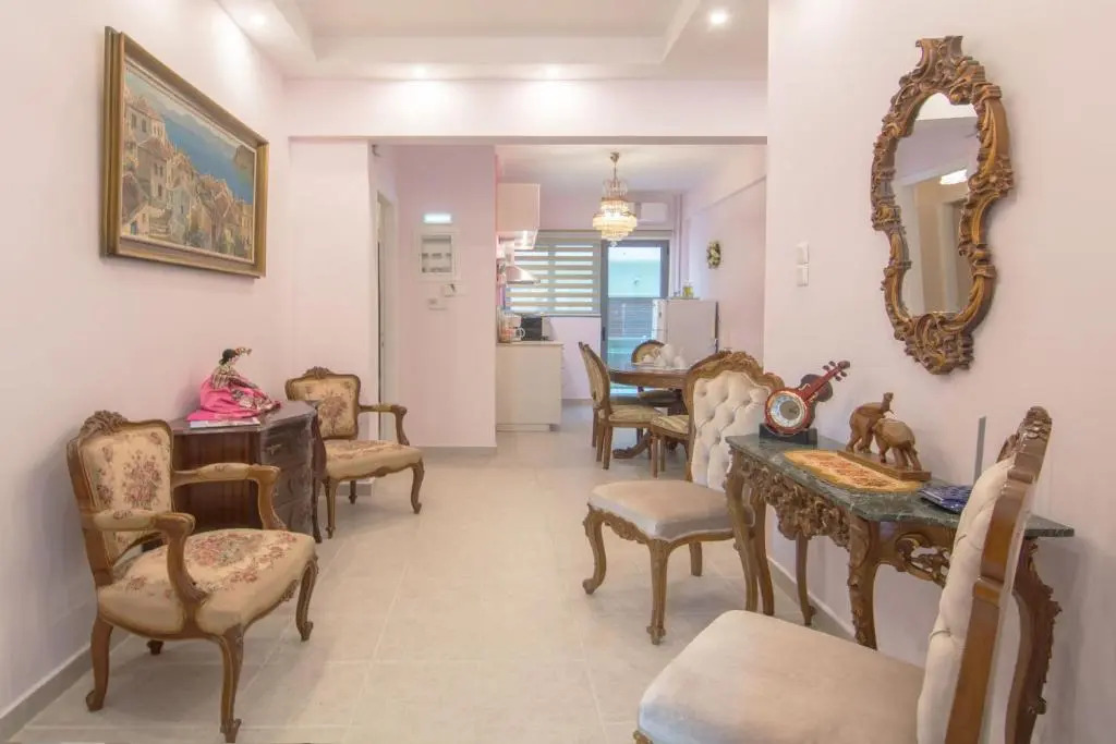 Lovely Apartment in Athens
