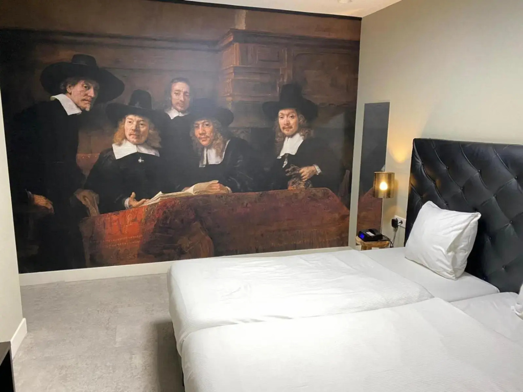 Camp-Inn Hotel