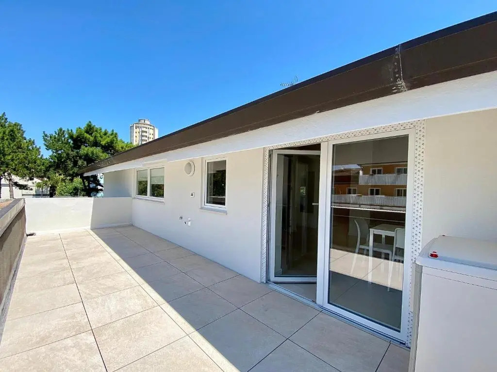 EM Apartments