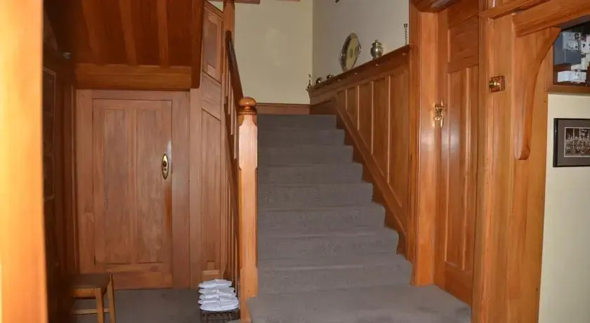 Sefton Homestay B&B