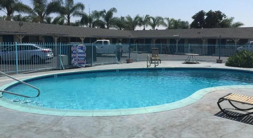 Frontier Motel
