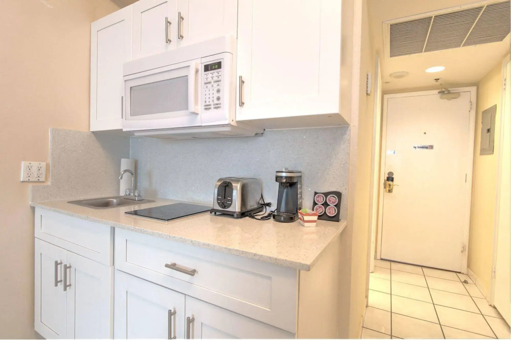 Private Apartments at the Casablanca