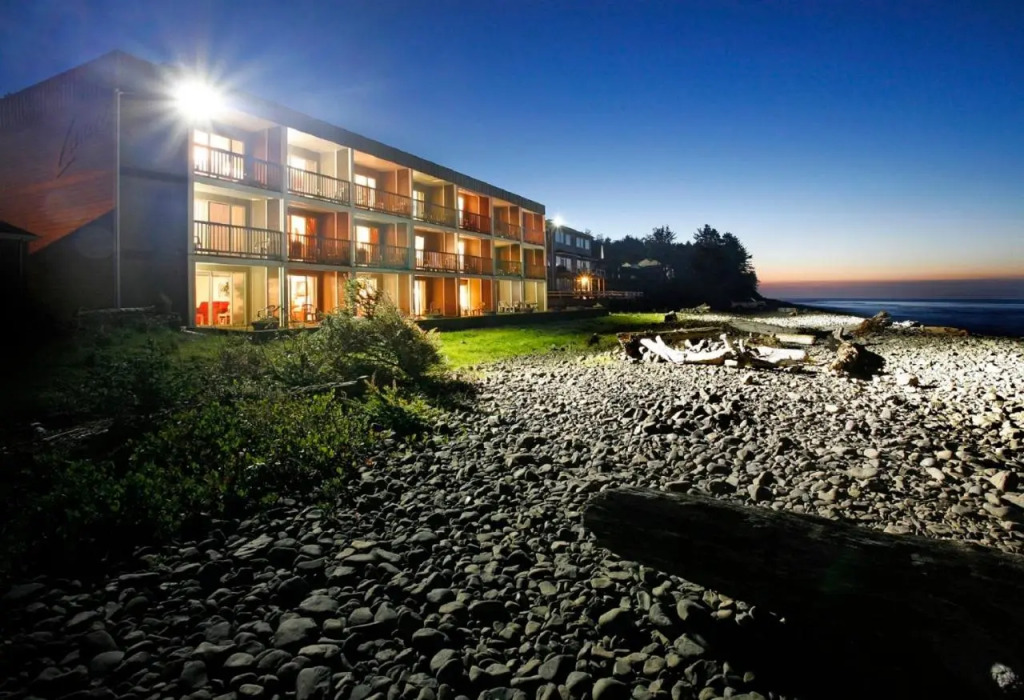 Lanai at the Cove