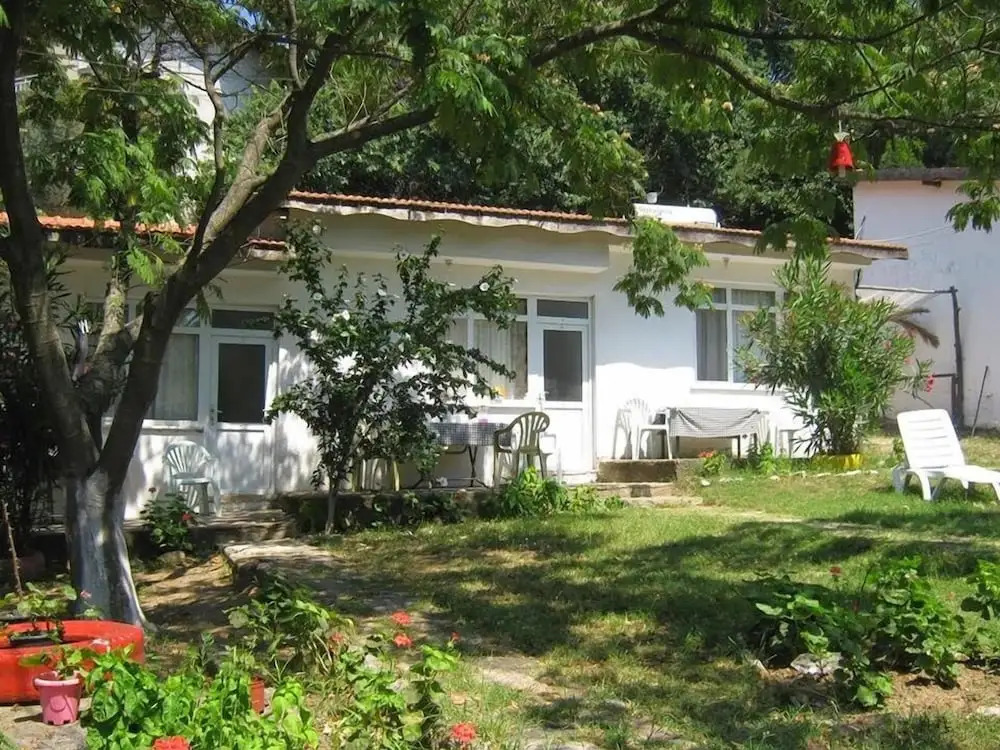 Davran Otel