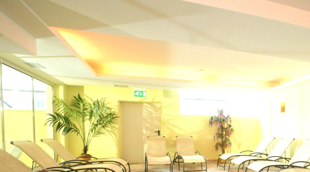 Hotel Alpen