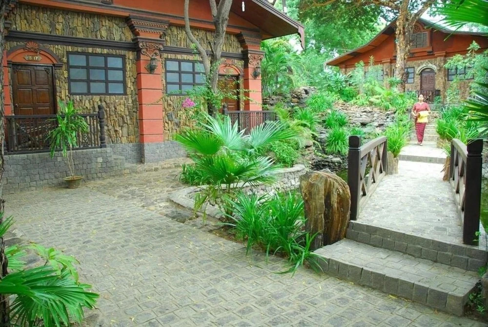 Bagan Central Hotel
