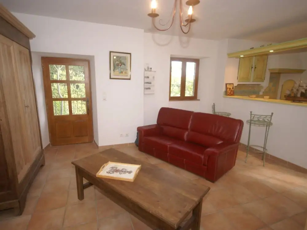 Holiday Home in Les Assions Near Bois de Paiolive