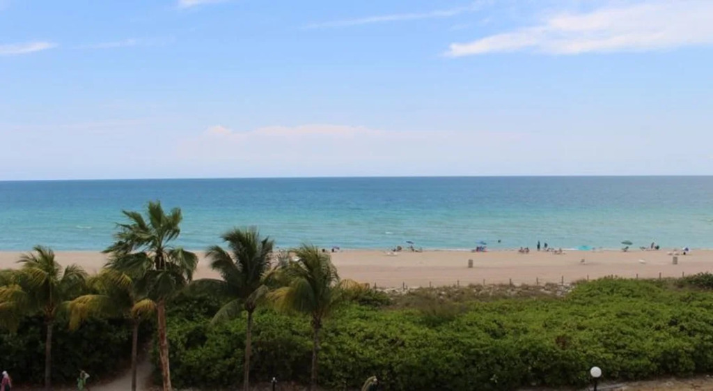 Pavilion Residences on the Beach