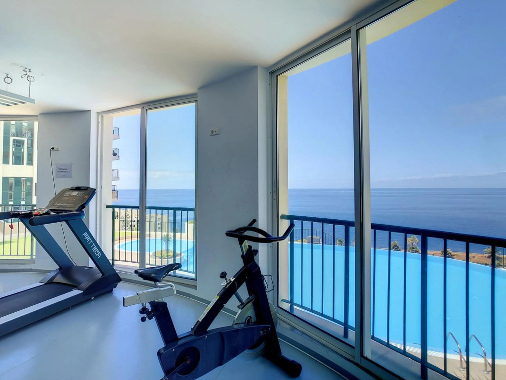 Vila Formosa Top View by MHM