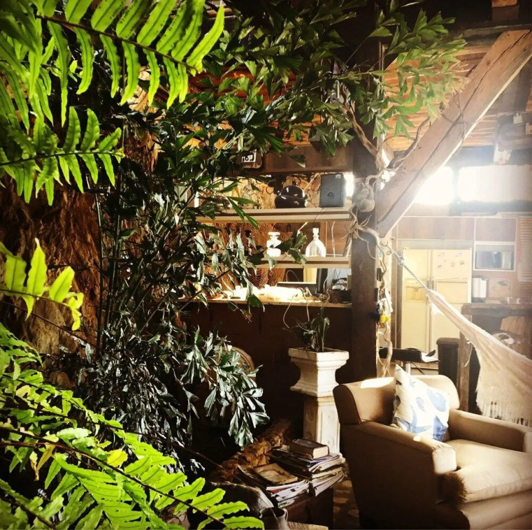 Akela Gaira Hotel