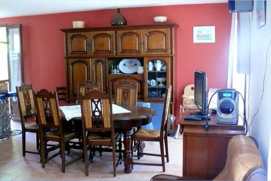 Maison de 2 chambres avec jardin clos et wifi a Marcillac la Croisille