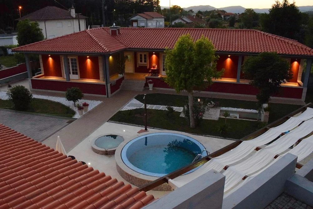 House With 4 Bedrooms in Rebordões , With Wonderful Mountain View, Pri