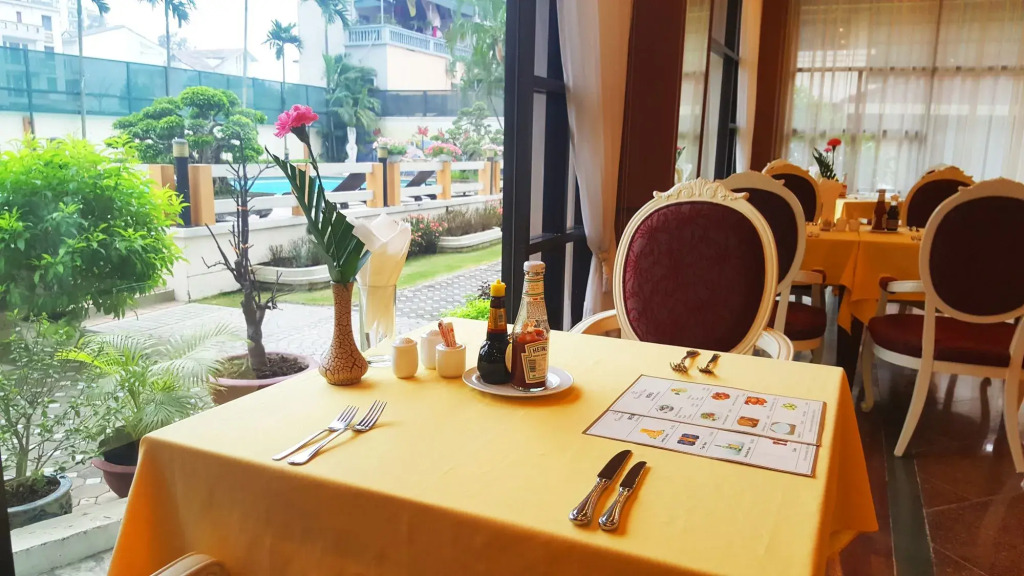 Oriental Palace Apartments Hanoi