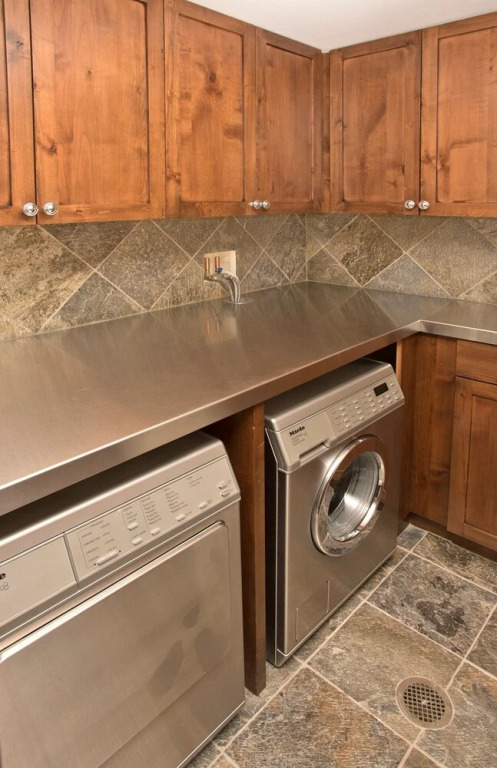 Gorgeous 5 Bedroom Private Chalet in Vail Village