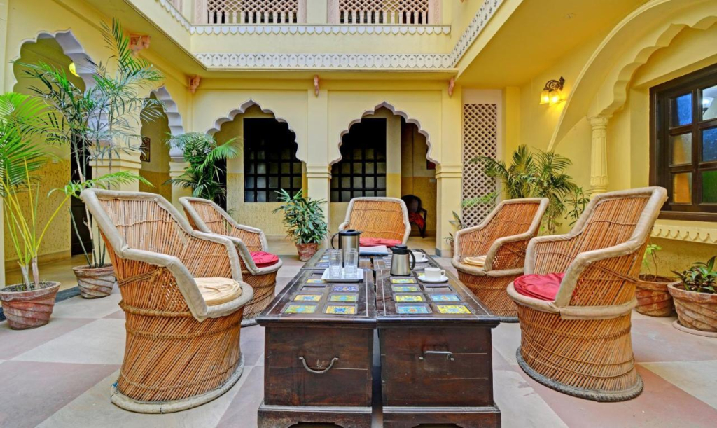 Hotel Utsav Niwas