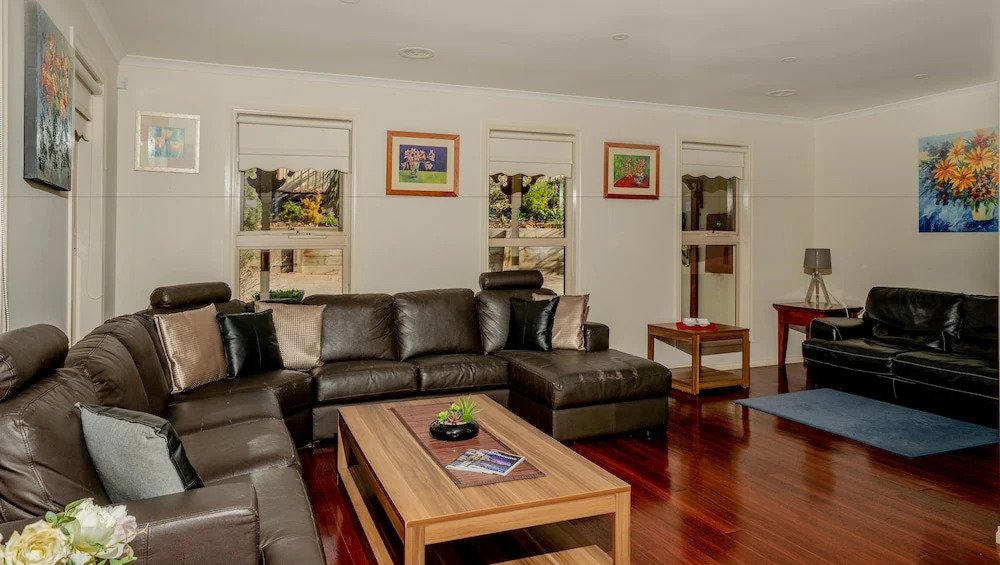 Attwood Lodge - Melbourne Airport