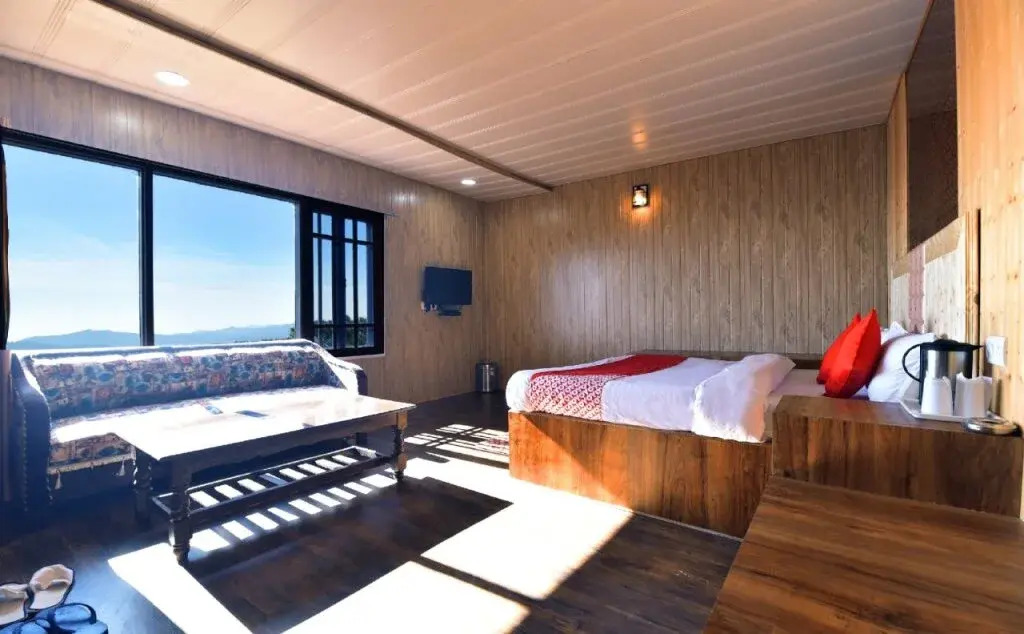 Heaven Touch By OYO Rooms