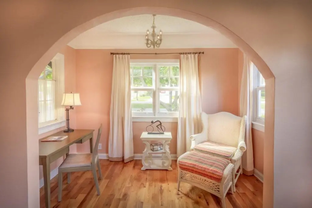 Casa Paradiso - A Sun Drenched Escape with Poolside Cabana Charm
