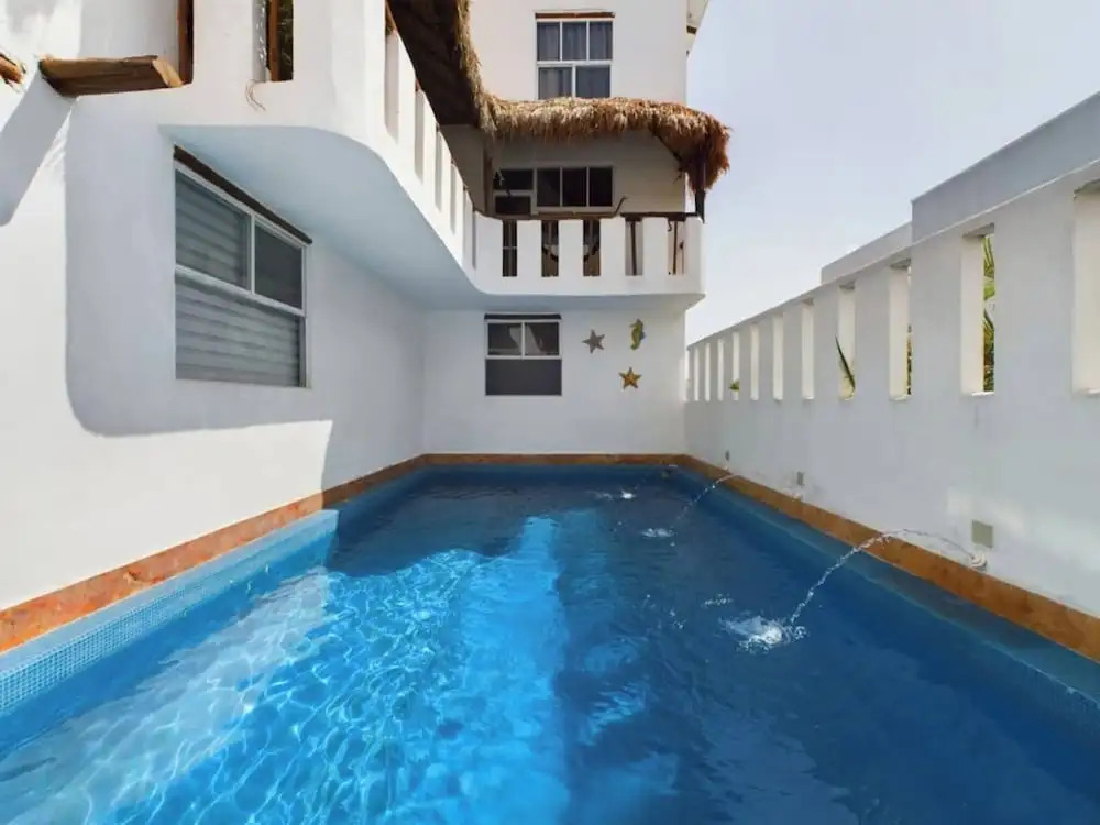 Chic 1BR With Pool & Parking Close to ADO