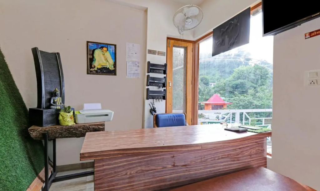 Treebo Vista Lago With Lake View