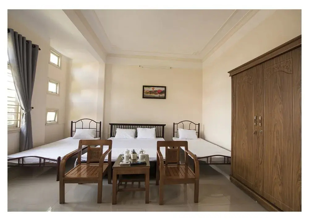 Three Palms Homestay